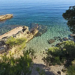 La De Saint-jean-cap-ferrat, Vue Et Acces Appartement